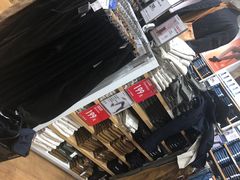 -优衣库(东莞东城万达广场店)