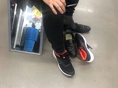 -迪卡侬(西三旗店)