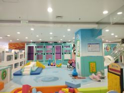 -孩子王童乐园(唐山万达广场店)