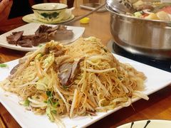 -牛小隆牛肉面馆(四牌楼店)