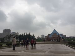 景点-上海市龙华烈士陵园