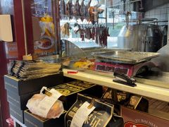-余百年·现烧烧腊(布吉金利店)