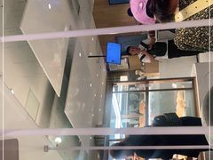 -奈雪的茶(湖滨银泰in77C区PRO店)