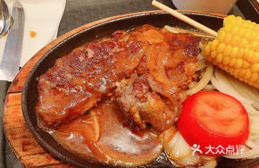 Zaza Sauce Pan-Seared Sirloin Steak