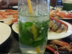 -东方红海鲜百汇(国际大厦店)