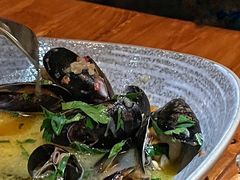 白葡萄酒蒸新西兰青口贝-Osteria Garden 生蚝花园餐厅(原进贤路店)
