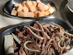 劲爆毛肚-多多大红焖羊肉馆