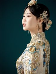 点击看大图 -艾拉·女王婚纱礼服馆