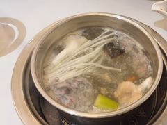 -帝皇海海鲜豆捞(桐泾商务广场店)