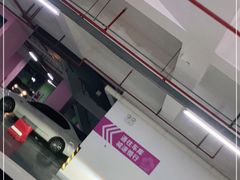 -虹梅国际广场-地下停车场
