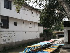-汇龙潭