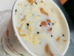 -清真老马家国华牛奶鸡蛋醪糟(正宁路店)