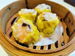 -万龙洲海鲜(大兴绿地缤纷城店)