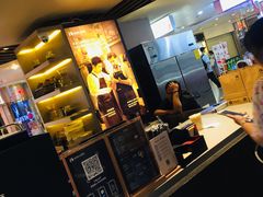 -luckincoffee瑞幸咖啡(香港名店街店)
