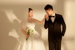 -蒙太奇婚纱摄影(万达店)