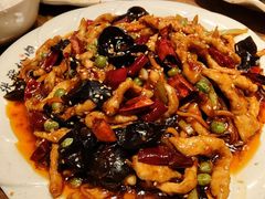 -張飛扒肉·龙江非遗(道外店)