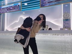 -乔波室内滑雪场