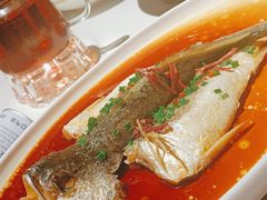 特色蒸大黄鱼-千百味红餐厅·江西菜(绿地双子塔店)
