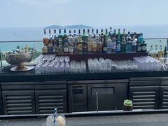 -瑰丽酒店·海吧·天际下午茶·现场DJ·天台酒吧