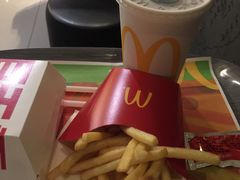 -麦当劳(松江店)