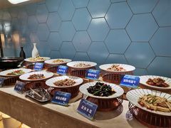 -锤头鲨毛肚海鲜烤肉自助餐厅(国购广场店)