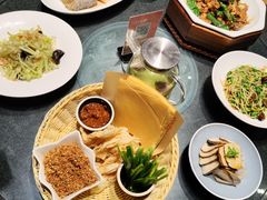 -鲁菜根·泰安菜(万达店)