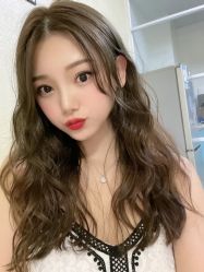-十六番发型师事务所