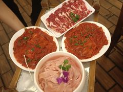 -山城年华老火锅(玉林店)