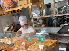 面包甜点陈列柜-六贤记(文三店)