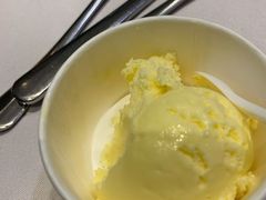 冰淇淋-深海壹品海鲜自助餐厅(吾悦广场店)