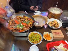 -富正毅三下锅·湘西韵味(天门山索道店)