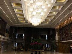 -西安唐隆国际酒店(大雁塔大唐不夜城店)