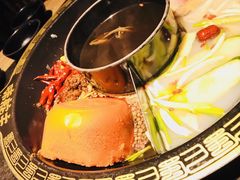 -味舵主重庆火锅(邓尉路店)