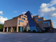 -上海市龙华烈士陵园