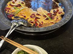 -渝亮重庆老火锅·手工炒料