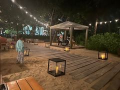 -三亚艾迪逊酒店·海滩烧烤 BARBACOA·现场乐队·浪漫晚餐·烧烤海鲜