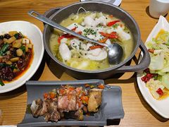 -隔壁老王·家常云南菜(花巷店)