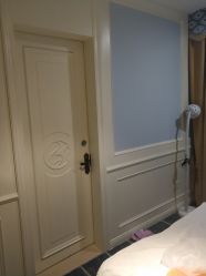 -静博士养生美容连锁