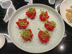 开胃石榴百香果-谦默府· 现代潮粤菜(外滩店)