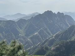 -黄山光明顶山庄