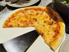 夏威夷薄饼披萨-彼德西餐厅(凯德广场新南店)