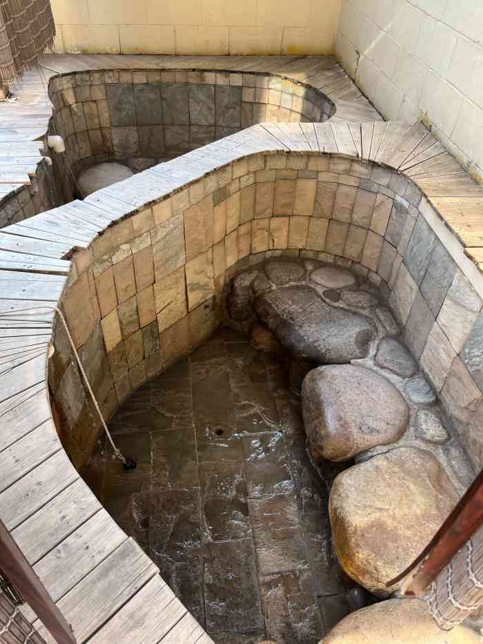 南宫97号温泉别墅私汤庭院-"看了很多南宫酒店的评论,最终选了这家,去