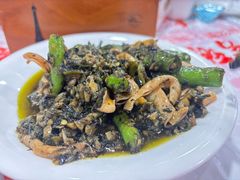 -辣螃铠盆盆蟹大排档(海昌店)