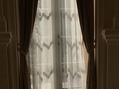 -梦娜斯庄园