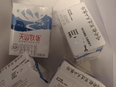 -绿姿鲜奶烘焙(新城花园店)