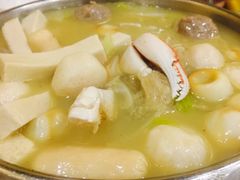 民芳一品锅-东四民芳餐厅(世茂工三店)