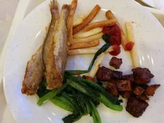 -碧中海汤泉汗蒸酒店