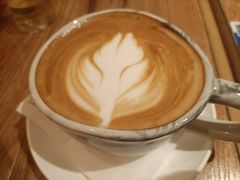 -玛格萝妮比萨屋(陆家浜路店)