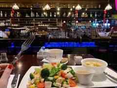烤西兰花鸡肉沙拉-bluefrog蓝蛙(悠唐购物中心店)