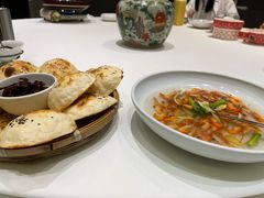 -梅花香里大酒店(郁金香路店)